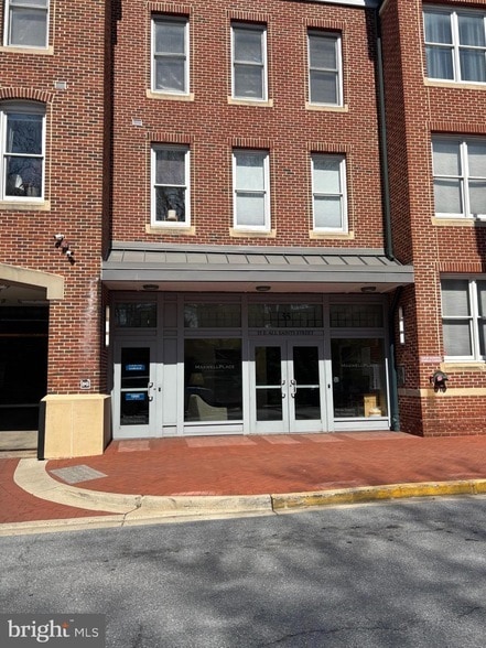 property at 35 E All Saints St