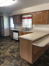 4120 Daphne Dr in Anderson, IN - Building Photo - Building Photo