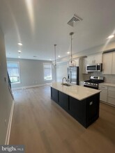 7517 Ridge Ave in Philadelphia, PA - Building Photo - Building Photo