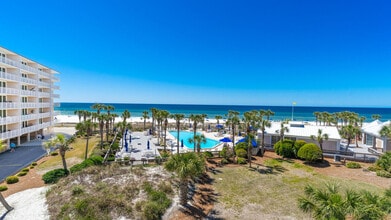 7205 Thomas Dr in Panama City Beach, FL - Building Photo - Building Photo