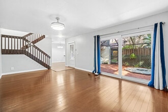 7536 Courtyard Run E in Boca Raton, FL - Building Photo - Building Photo