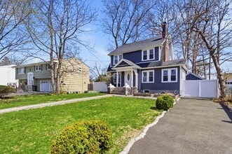 925 Plainfield Ave in Plainfield, NJ - Building Photo - Building Photo