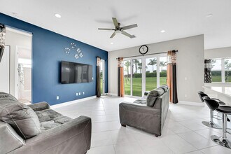 5530 Macoon Wy in Westlake, FL - Building Photo - Building Photo
