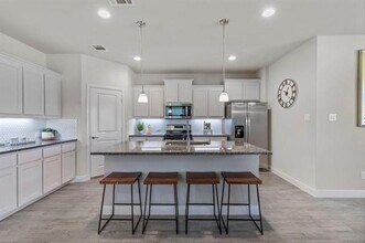 236 Frenchpark Dr in Fort Worth, TX - Building Photo - Building Photo