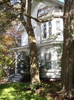 749 Union St, Unit Apartment 4 in Bangor, ME - Building Photo