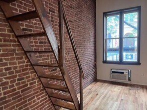 151 W 82nd St in New York, NY - Building Photo - Building Photo