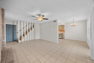 9024 Sawtooth Ln in Austin, TX - Building Photo - Building Photo