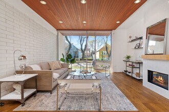 1831 N Marshfield Ave in Chicago, IL - Building Photo - Building Photo