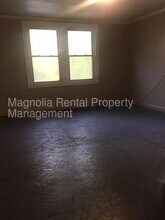 2 Gallon St in Greenville, SC - Building Photo - Building Photo