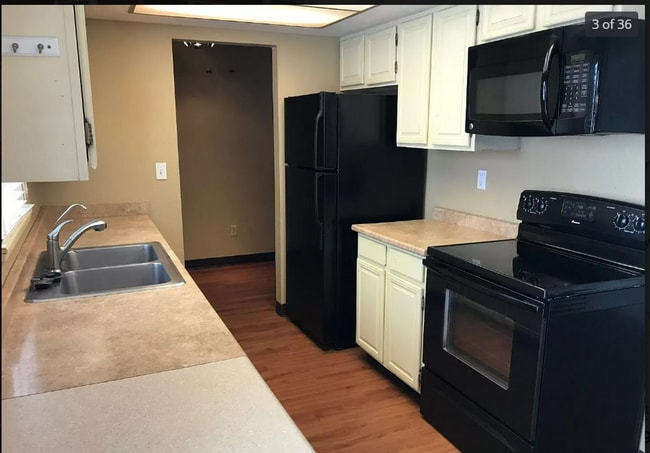 585 Angela Dr in Rexburg, ID - Building Photo - Building Photo