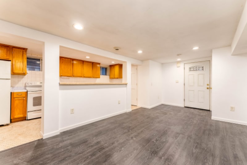 68 Oakwood Ave in Troy, NY - Building Photo