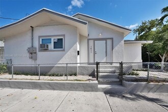 1411 SW 3rd St in Miami, FL - Building Photo - Building Photo