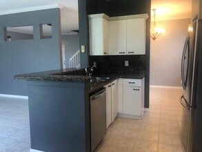 4319 Greenbriar Ln in Weston, FL - Foto de edificio - Building Photo