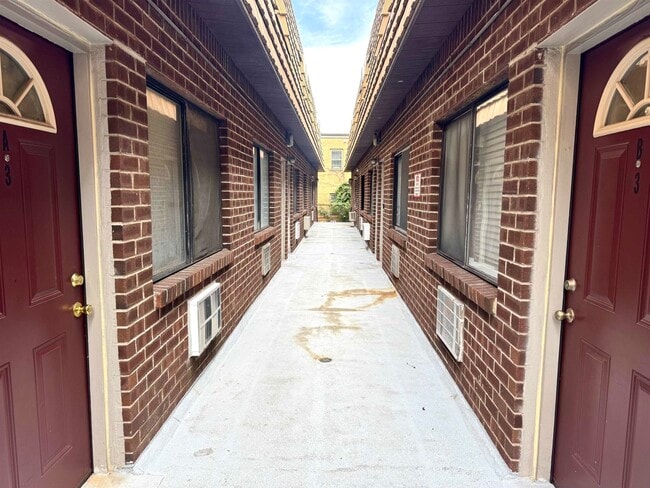 78 69th St in Guttenberg, NJ - Building Photo - Building Photo