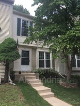7107 Tolliver St in Alexandria, VA - Building Photo - Building Photo