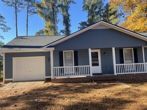 295 Decatur Dr in Fayetteville, NC - Foto de edificio - Building Photo