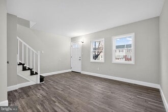 5706 Mitchell Rd in Levittown, PA - Building Photo - Building Photo