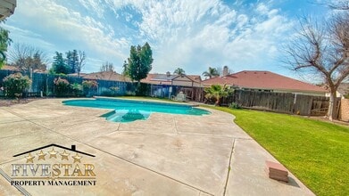 8501 Tamworth St in Bakersfield, CA - Building Photo - Building Photo