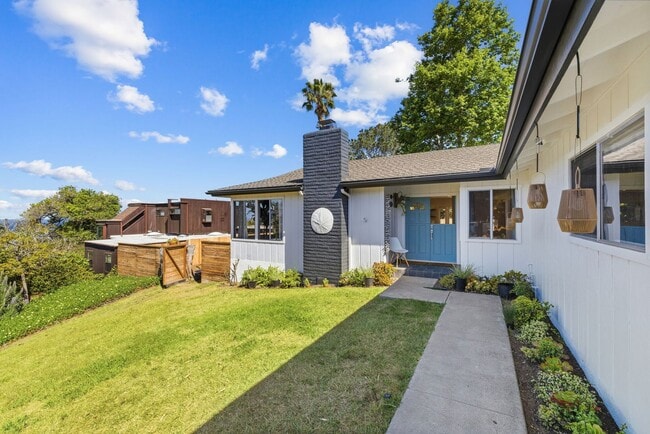 450 8th St in Del Mar, CA - Building Photo - Building Photo