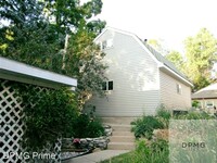 9310 Oakdale Dr photo'