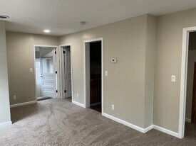 16933 Northville Rd, Unit Apt 2 in Northville, MI - Building Photo