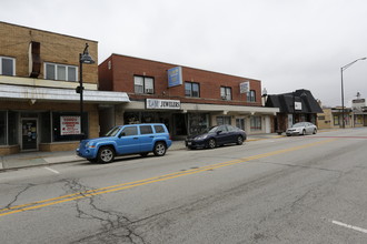 3344 Ridge Rd in Lansing, IL - Building Photo - Building Photo