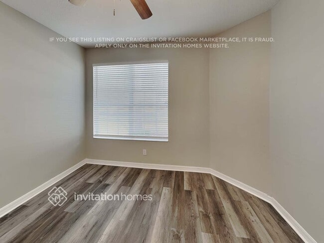 5109 Clover Mist Dr in Apollo Beach, FL - Building Photo - Building Photo