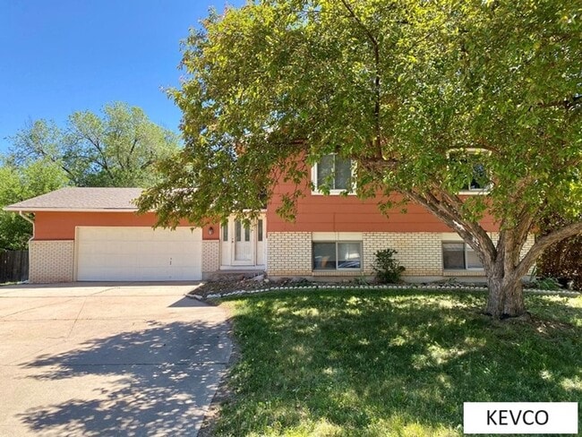 property at 1000 Timber Ln