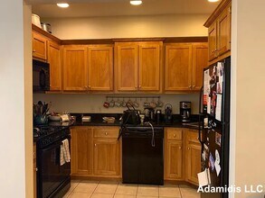 79 Highland St, Unit 2 in Boston, MA - Building Photo - Building Photo