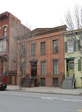 285 Lark St in Albany, NY - Foto de edificio - Building Photo