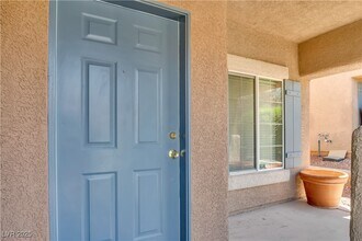 6031 Lamotte Ave in Las Vegas, NV - Building Photo - Building Photo