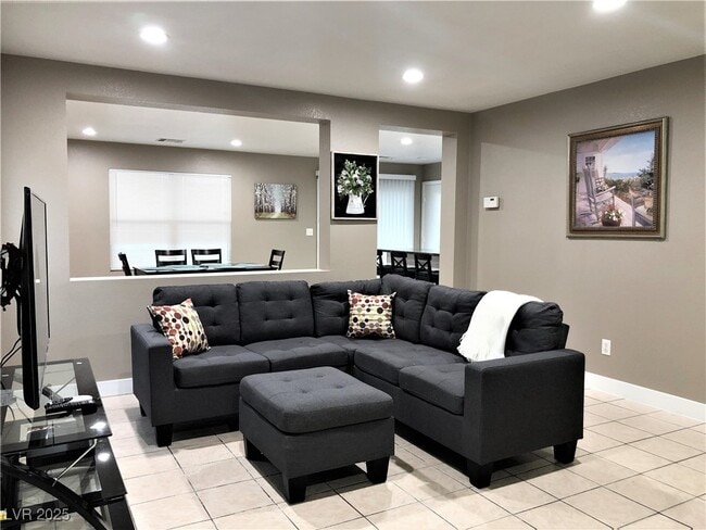 5544 Donaldson Ct in Las Vegas, NV - Building Photo - Building Photo