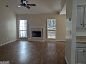 35 Paces Landing Ln in Newnan, GA - Building Photo - Building Photo