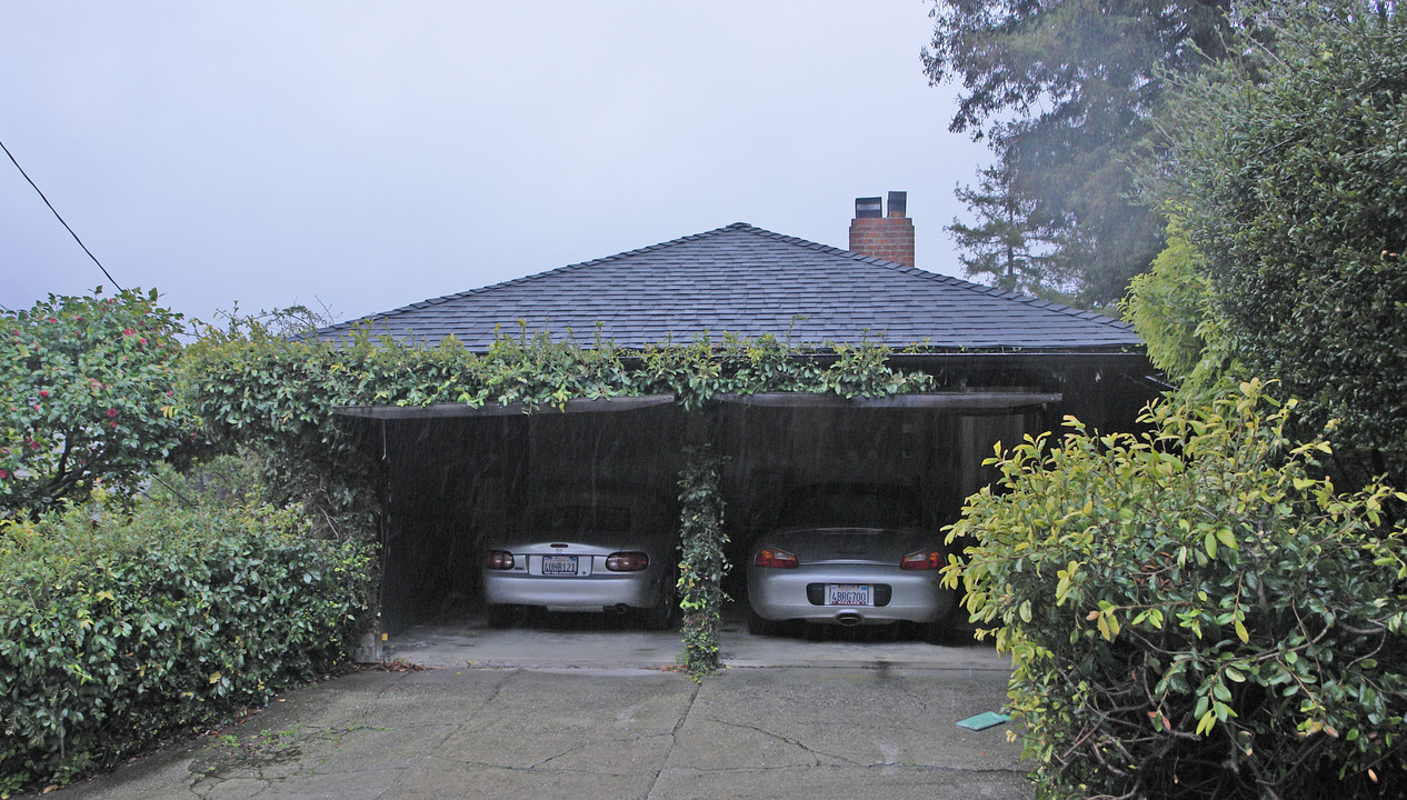 65 Arden Rd in Berkeley, CA - Building Photo