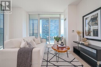2610-2618 EGLINTON Ave in Toronto, ON - Building Photo - Building Photo