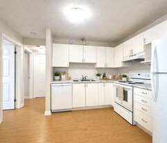 360 Acadie Avenue in Dieppe, NB - Building Photo