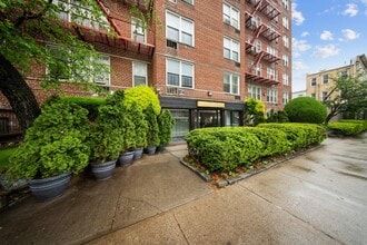 720 E 31st St in Brooklyn, NY - Building Photo - Building Photo