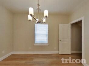 1331 Carriage Park Dr in Nashville, TN - Building Photo - Building Photo