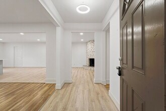 1219 Wisterwood Dr in Houston, TX - Building Photo - Building Photo