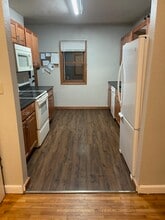 117 Pacific Ave in Morris, MN - Building Photo - Building Photo