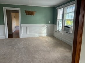 35 Richards Rd, Unit 2 in Watertown, MA - Foto de edificio - Building Photo
