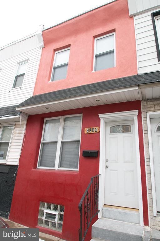 property at 2516 E Auburn St