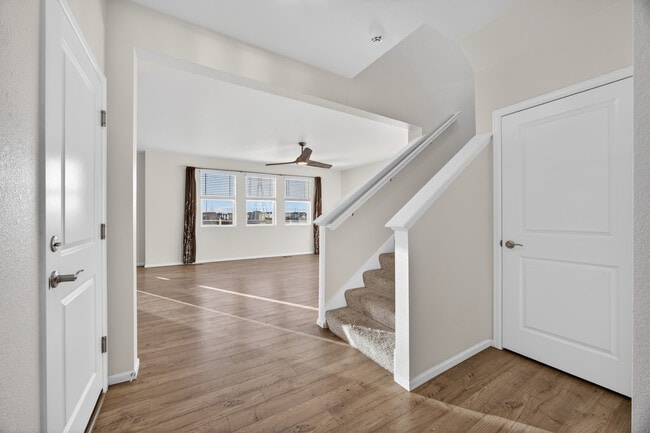 221 S Quantock St in Aurora, CO - Building Photo - Building Photo