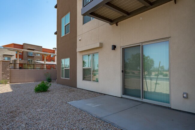 Alto in Maricopa, AZ - Foto de edificio - Building Photo