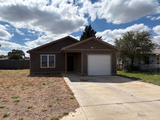 3414 E 3rd St in Lubbock, TX - Building Photo - Building Photo