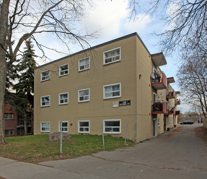 591 Oxford in Oshawa, ON - Building Photo