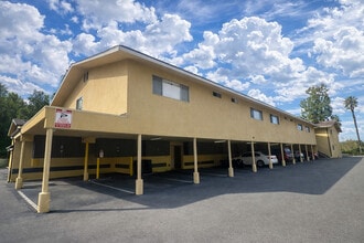 4830 Palm Ave. in Riverside, CA - Building Photo - Building Photo