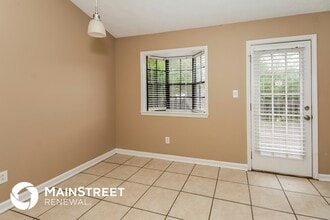 271 Canterbury Dr in Jonesboro, GA - Building Photo - Building Photo