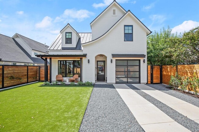 2005 E 8th St in Austin, TX - Building Photo - Building Photo