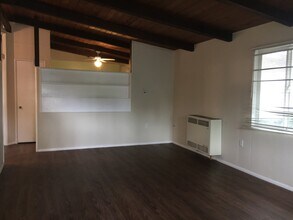 608 Avalon Ave in Santa Rosa, CA - Building Photo - Building Photo